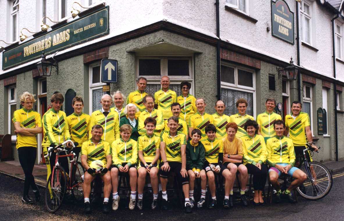 1990, also taken outside the same Fruiterers Arms in Lewes.